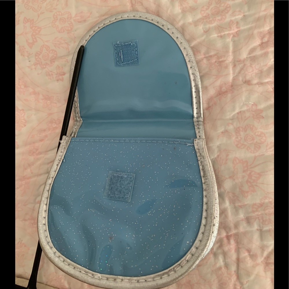 VTG Disney Princess Cinderella Purse Toy Plastic Blue Silver Children’s Dress Up - Picture 7 of 13